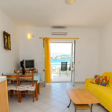 By The Sea Okrug Gornji, Ciovo - 8440 Trogir