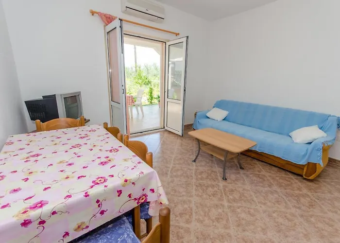 Appartement By The Sea Okrug Gornji, Ciovo - 8440